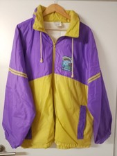 Vintage regenjacke mit - regenjacke, kapuze