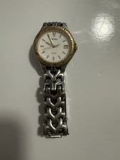 Seiko SQ100 Herrenarmbanduhr