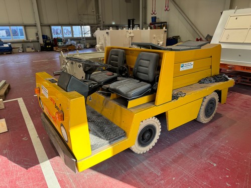 Elektrischer schlepper - elektrischer,