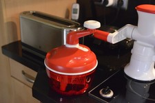 ⭕️ TUPPERWARE Schneider