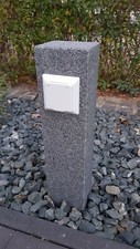 Gartensteckdose Außensteckdose Granit Anthrazit Steckdosensäule Naturstein 50 cm