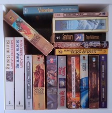 17x englische Bücher Fantasy