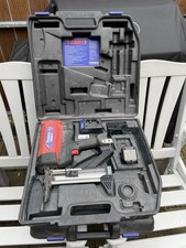 Gasnagler Powers Fastener