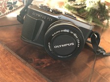 Olympus Pen schwarz M.Zuiko Digital 14-42mm 1:3,5-5,6 (komplett) 