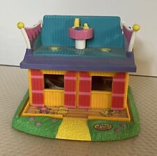 Polly Pocket Bluebird 1998 Reiterhof Pferdestall Pferdehof