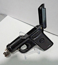 C1940 Bakelite Razzia pistol