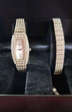 Adrienne Limited Edition Uhr &