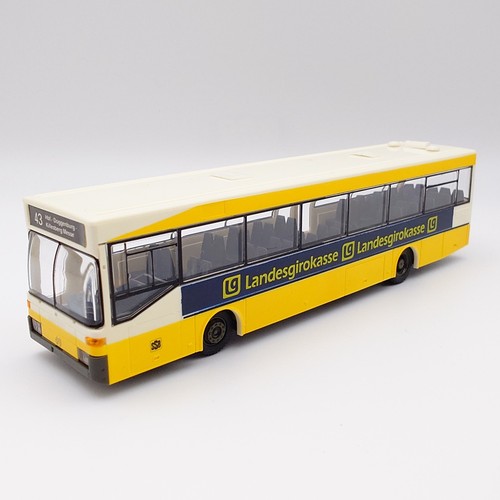 Kembel mercedes benz o405 - 1:87,