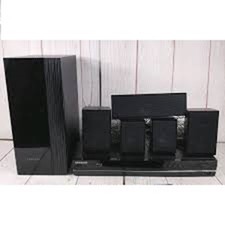 Blu Ray 5-1  DVD Heimkino - System von Samsung HT - D 5500 , HDMI , USB