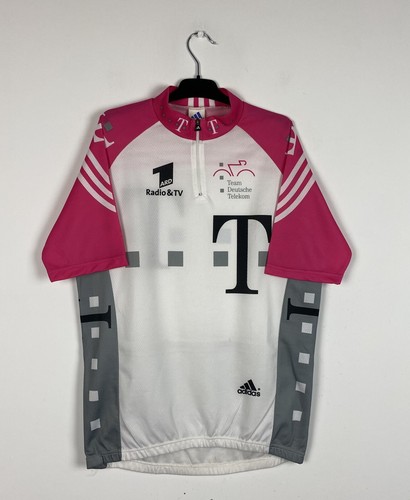 Vintage mobile cycling team - t-mobile,