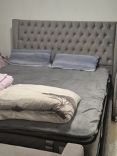 Bett , 2 Nachtscharnk  Und Bettbank