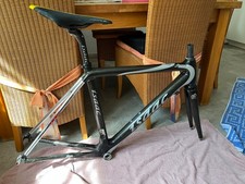 Rennradrahmen Isaac Force 51cm mit defekter Gabel + Fizik Arione Sattel