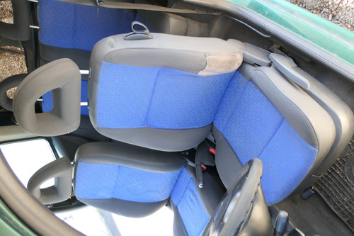 Arosa lupo sitz vorne - arosa, links