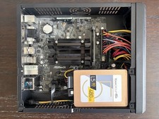 Mini PC - ASRock J5005-ITX -