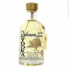 Debowa Oak Vodka De Chene aus