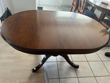 Holztisch Esszimmer dunkel antik erweiterbar edel