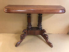 WANDKONSOLE, ADLERFÜßE