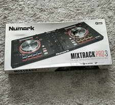 Numark Mixtrack Pro 3