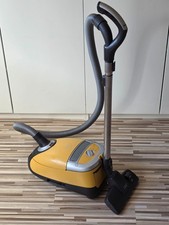 Miele Staubsauger S5261 Haus &