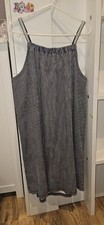 Mädchen Kleid Gr 134/140