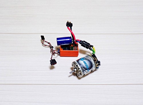 Novak cyclone brushed esc - novak,