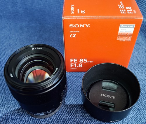 Sony sel 1 8 fe - f/1.8,