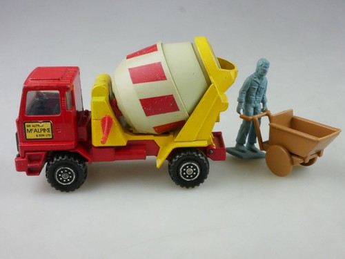 026b bedford cement truck - truck,