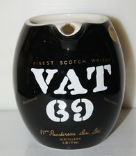 alter VAT 69 FINEST SCOTCH WHISKY LEITH WADE 14 cm H Whiskykrug Jug Pitcher K053