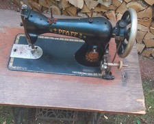 Nähmaschine Pfaff 31 Antik Vintage mit Gestell & Koffer Rarität