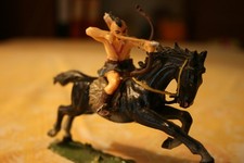 Elastolin Figur Hunne zu Pferd