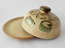 Käseteller mit Glocke /