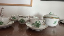 Herend Mokkaservice, Dekor Apponyi Grün, handbemalt