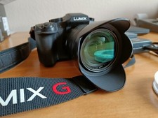 Panasonic DMC-G81 M mit Panasonic Lumix G Vario 14-140mm 1:3.5-5.6 Asph. OIS HD