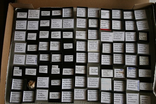 Mineralien lot dosen - 88,