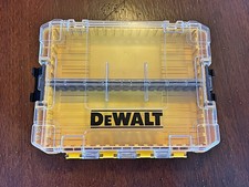 DeWalt TOUGHCASE+™ mittlere Box, Gehäuse, Medium Tough Case inkl. Trennfächer,