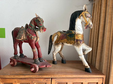 Alte Holz Pferde - altes Kinderspielzeug