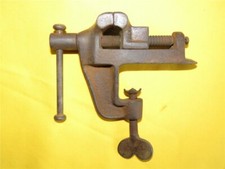 Kleiner 0,95 kg DDR Parallelschraubstock Schraubstock Modelbau Tischschraubstock