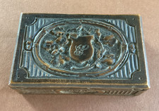 Altes Holz Döschen Handverziert Eichenlaub Wappen Initialen CS 9,5cm 1900-1WK