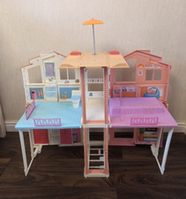 Barbie Town House 3-stöckiges