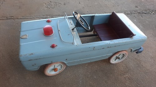 Tretauto blechauto auto - tretauto,
