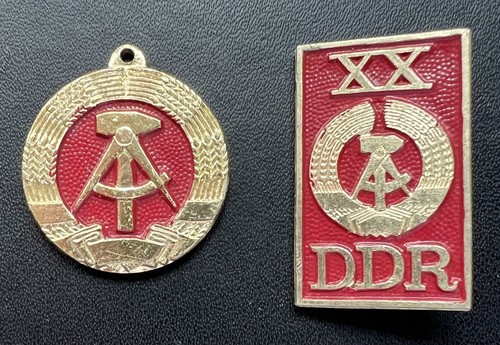 Ddr abzeichen anhänger 20 - +,