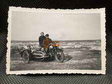 altes Foto NSU Motorrad mit Beiwagen am Strand – Vorkrieg Kennz. Hamburg