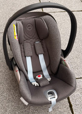 Cybex Cloud T i-Size Babyschale –neuwertig mit Gratis Zübehor!