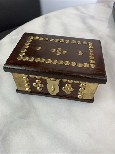 Mahogany coloured wood and - coloured,