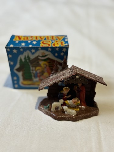 Vintage kunststoff krippe - kunststoff,