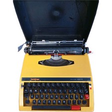 Schreibmaschine Brother Deluxe