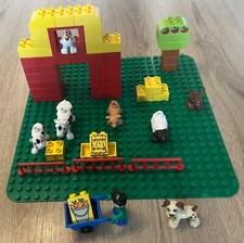 Lego Duplo kleiner Bauernhof mit grüner Duplo Grundplatte & verschiedenen Tieren