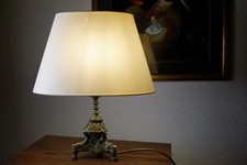 Außergewöhnliche Messing