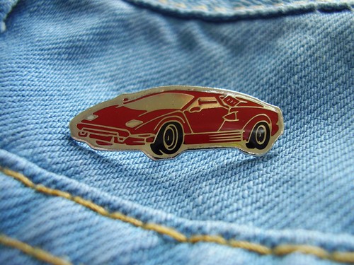Pin lamborghini countach - pin,