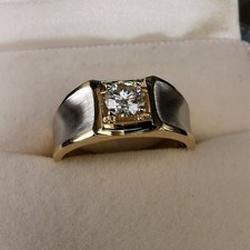 2 Karat Rundschliff Matt Finish Simulierter Diamant Herrenring 14 Karat...